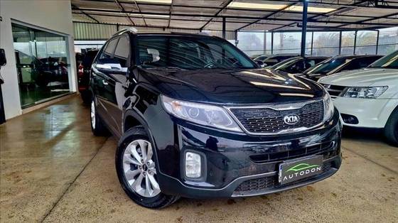 KIA SORENTO 2.4 16V GASOLINA EX AUTOMÁTICO KIA SORENTO 2.4 16V GASOLINA EX AUTOMÁTICO